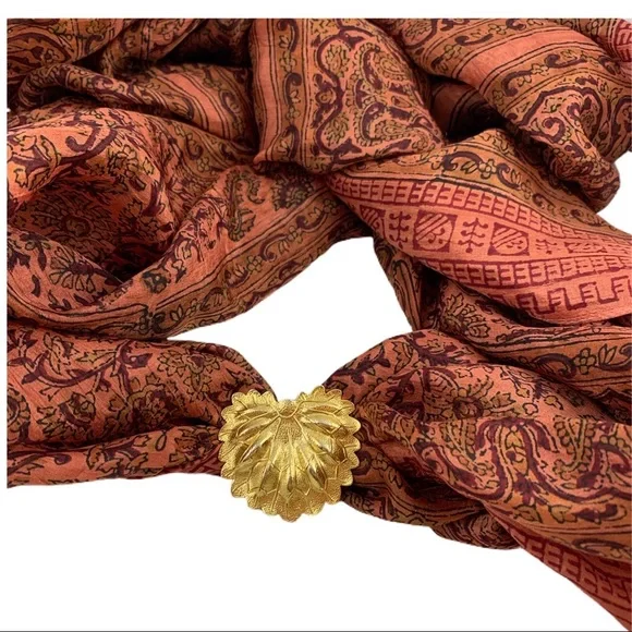 LEAF SCARF CLIP - Picture 4 of 4